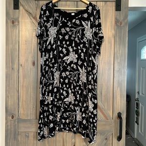 Old Navy Women’s Floral Print Dress Size XXL